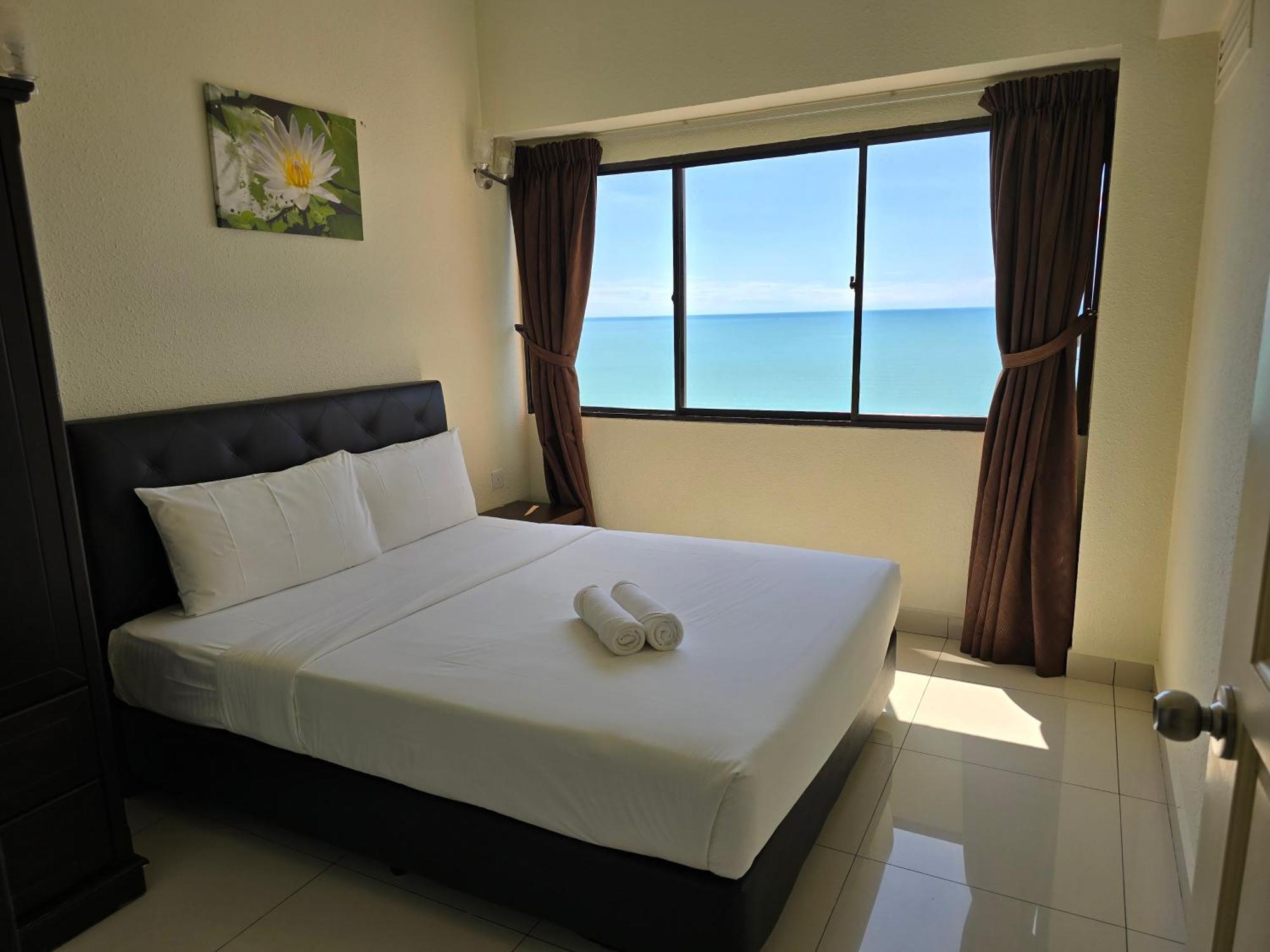 Green Ocean Seaview Apartment 바투 페링기 외부 사진